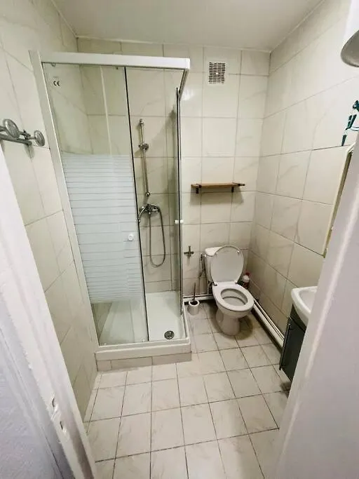 Confortable - Montmartre - Republique - Anvers - 2 Pers Paris